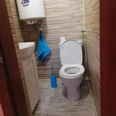Денис 바르나